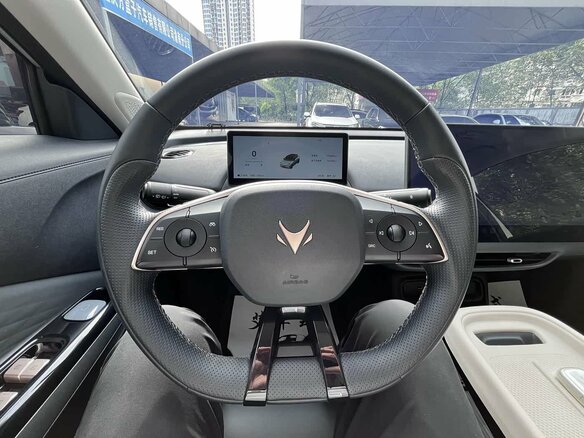 2026 Arcfox Beta T1 42.3 kWh, зелёный, 1900000 рублей - вид 12