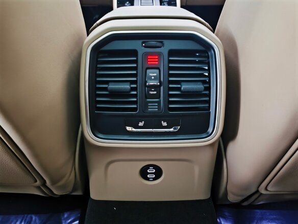 2026 Porsche Macan I Рестайлинг 2, красный, 14390000 рублей - вид 34
