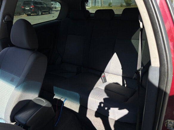 2004 Nissan Almera II (N16) Рестайлинг, красный, 360000 рублей - вид 23