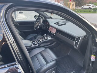 2019 Porsche Cayenne III, чёрный, 6200000 рублей, вид 5
