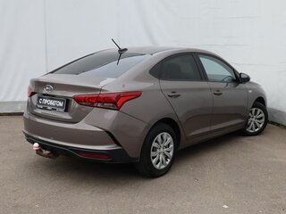 2022 Hyundai Solaris II Рестайлинг, серый, 1339000 рублей, вид 4
