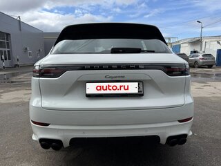 2021 Porsche Cayenne III, белый, 10700000 рублей, вид 4