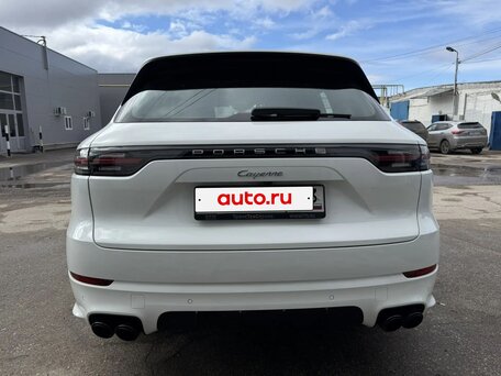 2021 Porsche Cayenne III, белый, 11750000 рублей, вид 4