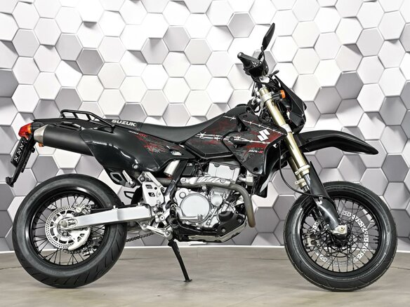 2010 Suzuki DR-Z 400 SM, чёрный, 625000 рублей - вид 2