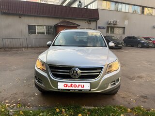 2010 Volkswagen Tiguan I, серебристый, 1700000 рублей, вид 2