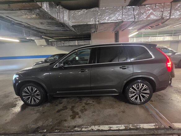 2020 Volvo XC90 II Рестайлинг 1, серый, 3800000 рублей