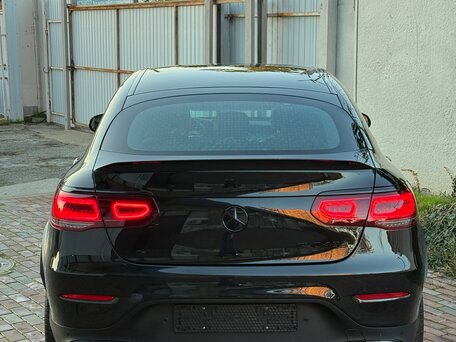 2020 Mercedes-Benz GLC AMG 43 AMG I (X253) Рестайлинг, чёрный, 6890000 рублей, вид 5
