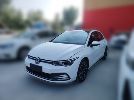 Volkswagen Golf VIII