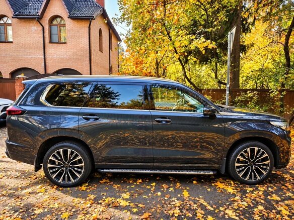 2022 Exeed VX I, серый, 2300000 рублей - вид 2