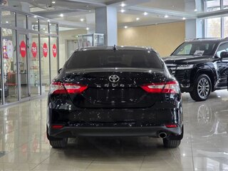 2020 Toyota Camry VIII (XV70), чёрный, 3150000 рублей, вид 4
