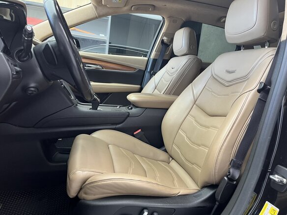 2017 Cadillac XT5 I, чёрный - вид 8