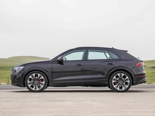 2026 Audi Q8 50 TDI I (4M) Рестайлинг, чёрный, 14599900 рублей, вид 4