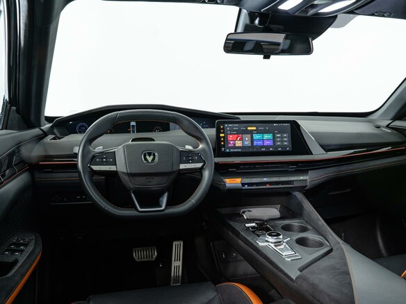 2022 Changan UNI-V I, серый, 2520000 рублей - вид 5