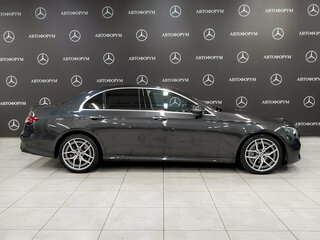2020 Mercedes-Benz E-Класс 220 d V (W213, S213, C238) Рестайлинг, серый, 4855000 рублей, вид 4