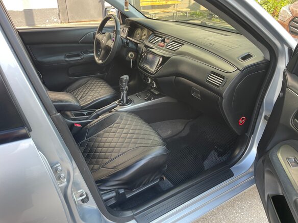 2006 Mitsubishi Lancer IX Рестайлинг, серебристый, 320000 рублей - вид 13