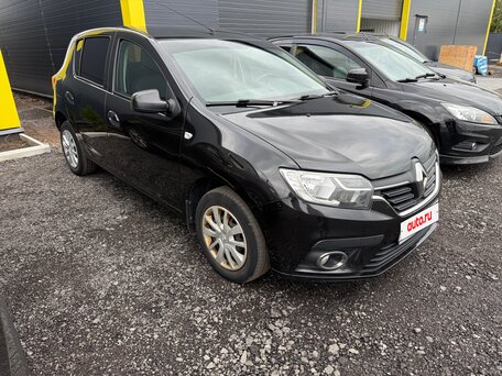 2020 Renault Sandero II Рестайлинг, чёрный, 895000 рублей, вид 3