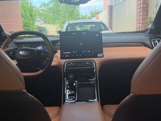 2025 Geely Atlas II, белый, 3050000 рублей, вид 3