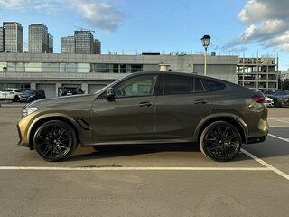 2020 BMW X6 M Competition III (F96), зелёный, 8500000 рублей, вид 2