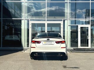 2018 Kia Optima IV Рестайлинг, белый, 1849000 рублей, вид 5