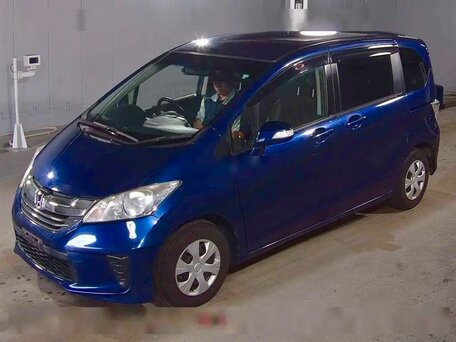 2015 Honda Freed I Рестайлинг 2, синий, 1050000 рублей, вид 4