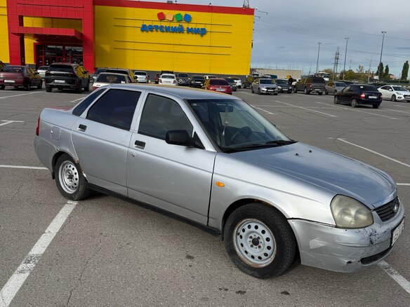2008 Lada (ВАЗ) Priora I, серебристый, 180000 рублей - вид 3