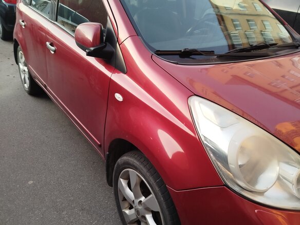 2011 Nissan Note I Рестайлинг, красный - вид 6