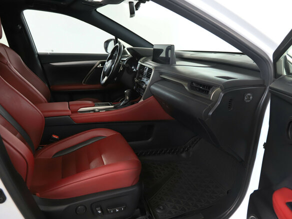 2019 Lexus RX 300 IV Рестайлинг, белый, 5200000 рублей - вид 28