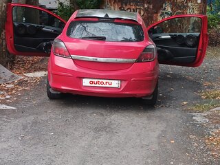2007 Opel Astra GTC H Рестайлинг, красный, 550000 рублей, вид 3