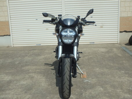 2010 Ducati Monster 1100, чёрный, 520000 рублей, вид 4