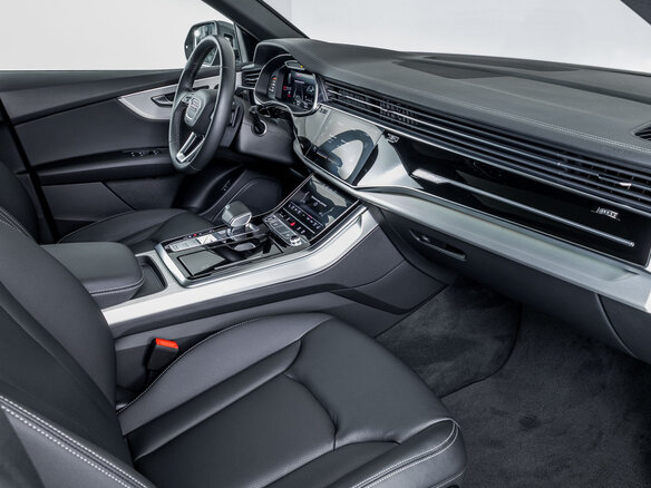 2024 Audi Q8 55 TFSI I (4M) Рестайлинг, серый, 9565000 рублей - вид 8