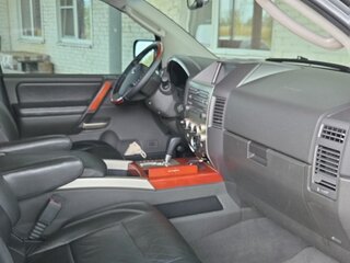 2005 Infiniti QX56 I, серебристый, 1970000 рублей, вид 5