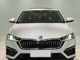 2023 Skoda Octavia IV (A8), белый, 2210000 рублей, вид 2