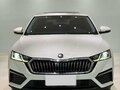 2023 Skoda Octavia IV (A8), белый, 2210000 рублей - вид 1