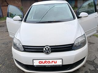 2010 Volkswagen Golf Plus II, белый, 680000 рублей, вид 1