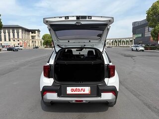 2024 Kia Sonet I Рестайлинг, белый, 1510000 рублей, вид 5