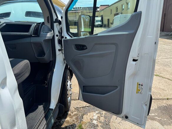 2018 Ford Transit, белый, 2200000 рублей - вид 16