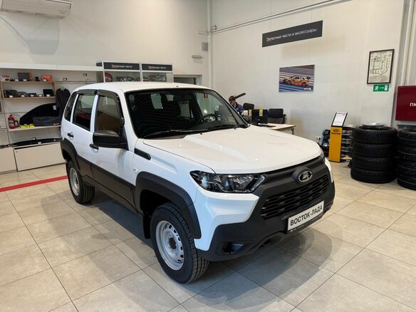 2024 Lada (ВАЗ) Niva Travel I, белый - вид 2