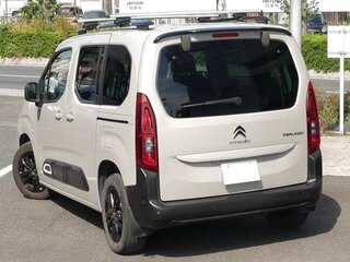 2022 Citroen Berlingo III, белый, 1398911 рублей, вид 4