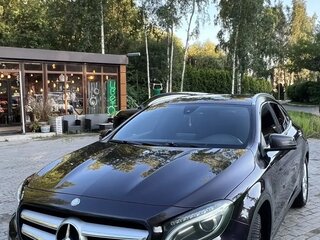 2016 Mercedes-Benz GLA 200 I (X156), фиолетовый, 1490000 рублей, вид 4