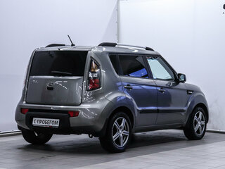 2011 Kia Soul I, серый, 700000 рублей, вид 3