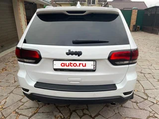 2017 Jeep Grand Cherokee IV (WK2) Рестайлинг, белый, 3450000 рублей, вид 3