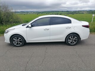 2018 Kia Rio IV, белый, 1275000 рублей, вид 5