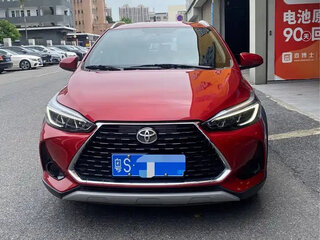 2021 Toyota Yaris L X XP150 Рестайлинг, красный, 1120205 рублей, вид 1