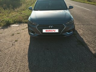 2017 Hyundai Solaris II, серый, 1240000 рублей, вид 1