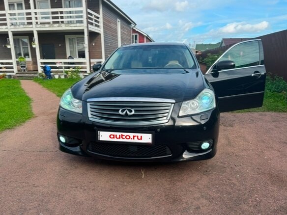 2008 Infiniti M M35 III Рестайлинг, чёрный - вид 4