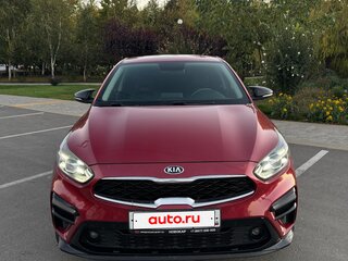 2020 Kia Cerato IV, красный, 2200000 рублей, вид 3