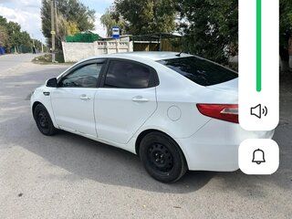 2012 Kia Rio III, белый, 440000 рублей, вид 1