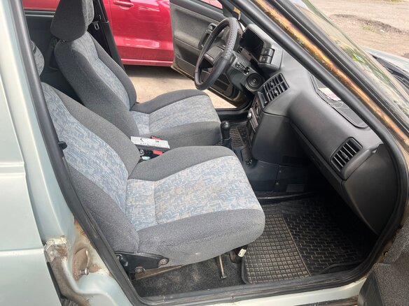 2002 Lada (ВАЗ) 2110, серебристый, 95000 рублей - вид 8