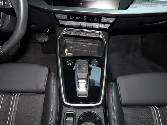 2022 Audi A3 35 TFSI IV (8Y), белый - вид 14