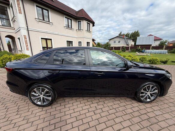 2023 Geely Emgrand II, синий - вид 2